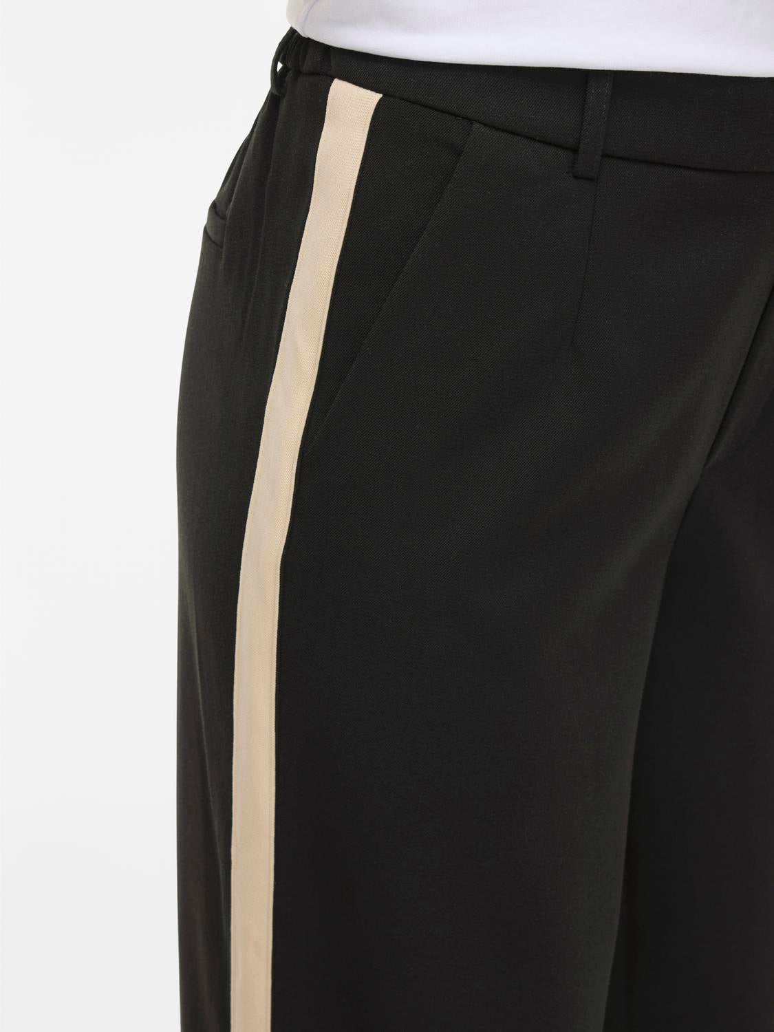 model_shot-detail