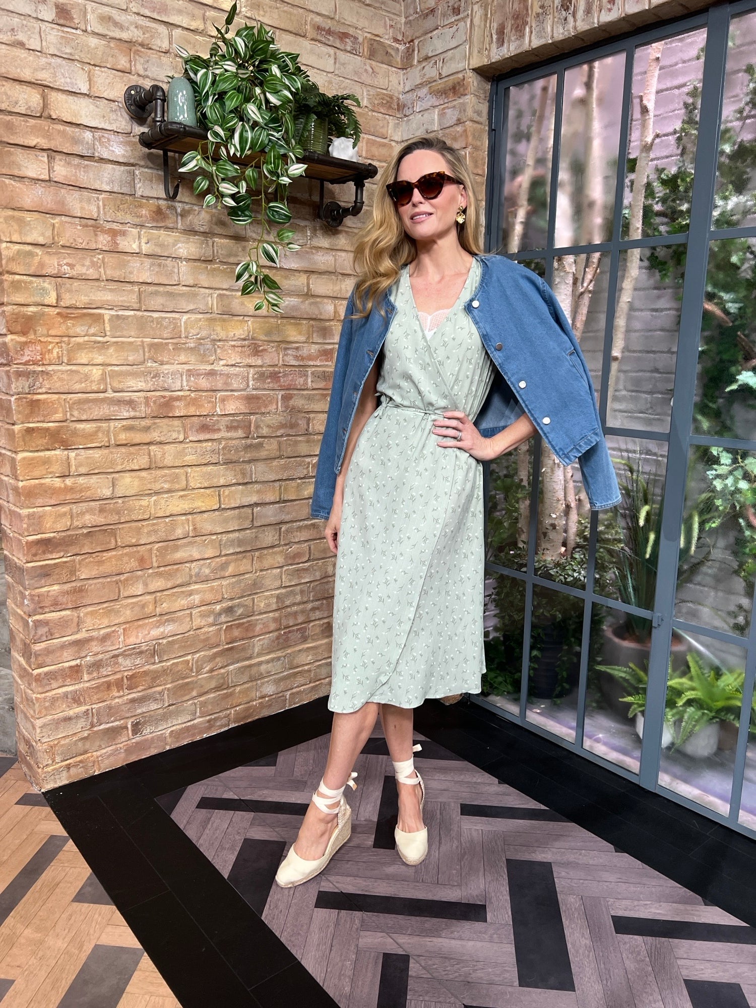 VILOVIE Midi Dress - Desert Sage