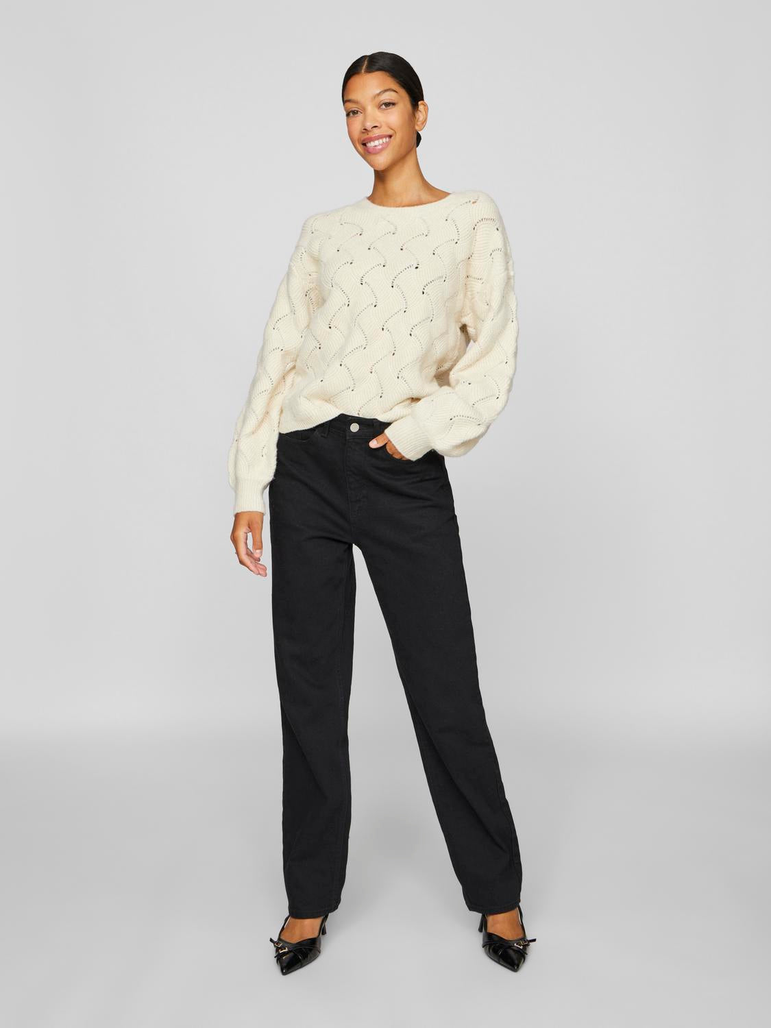 model_shot-front_full