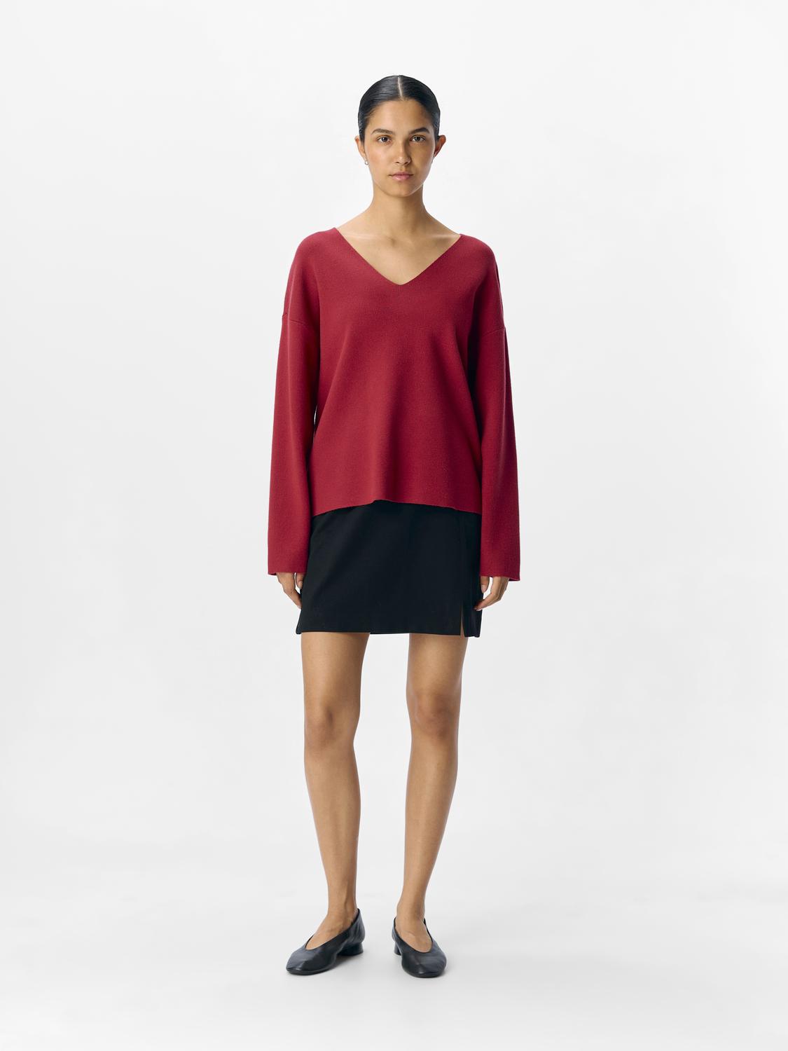 model_shot-front_full