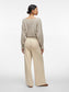 model_shot-back